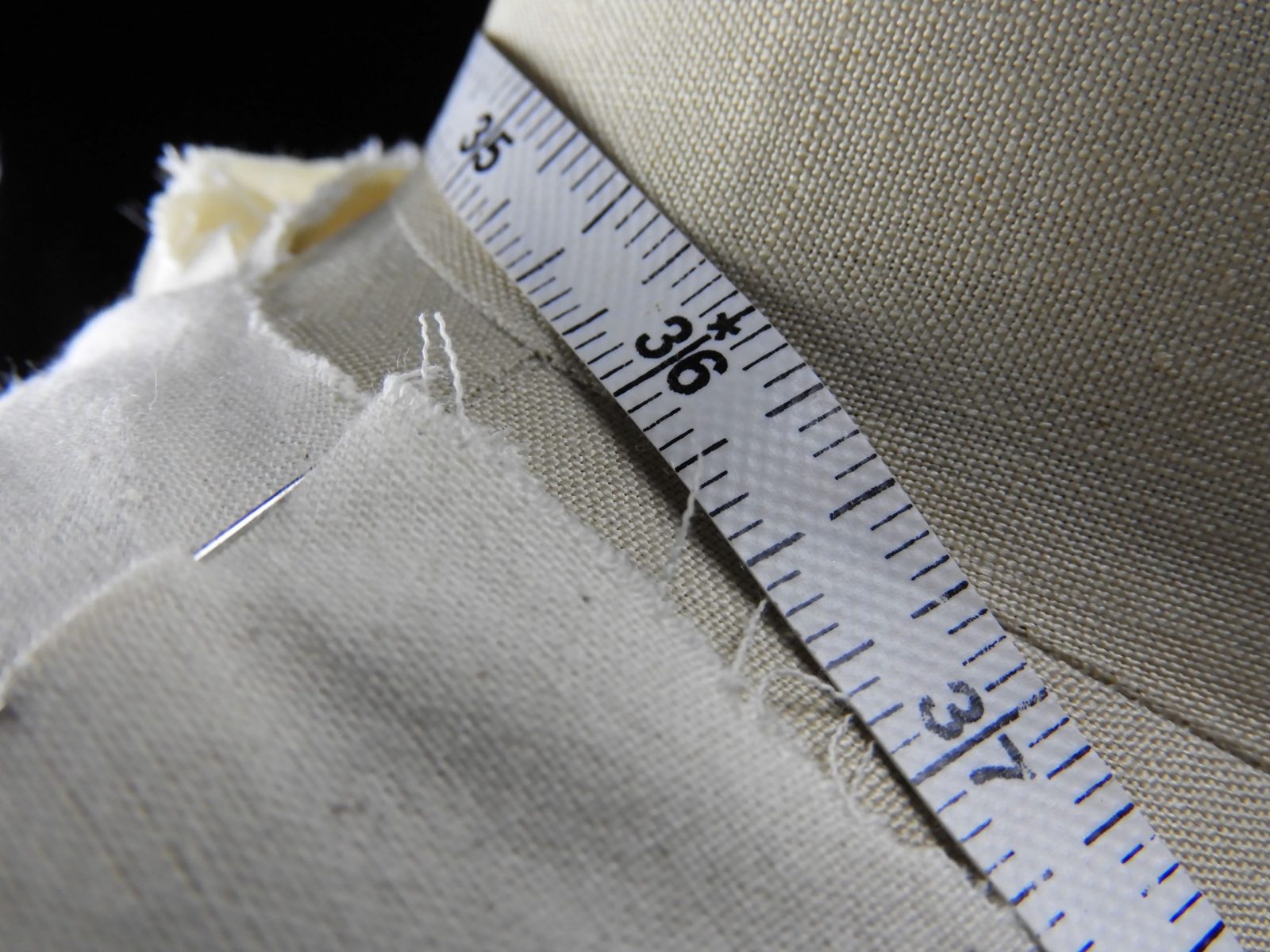 aalofts-design-graphics-fashion-interiors-articles 10 fashion measuring tape aalofts design scaled