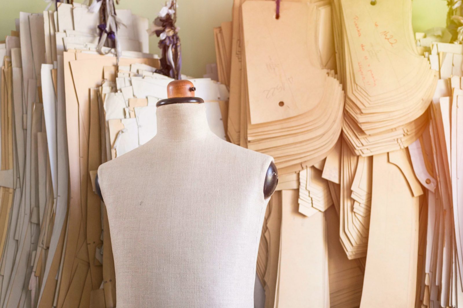 aalofts-design-graphics-fashion-interiors-articles 18 mannequin fashion patterns aalofts design scaled